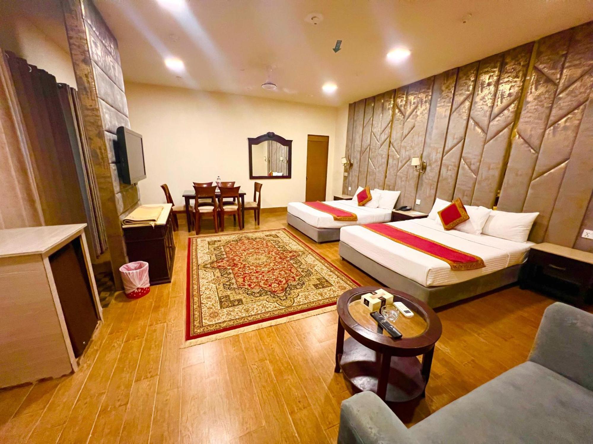 Shelton Guest House Ісламабад Екстер'єр фото